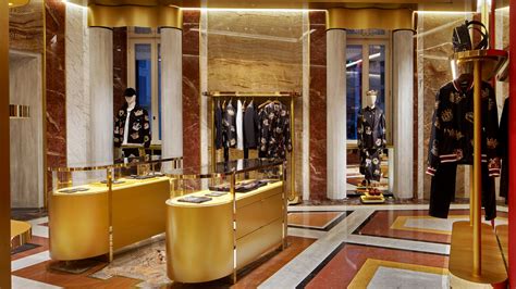 dolce gabbana nuova boutique roma|dolce gabbana sito ufficiale.